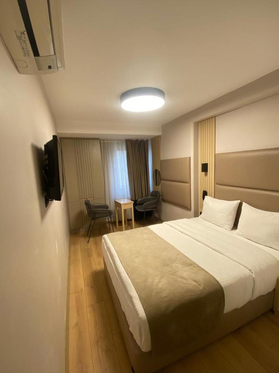 Otel Yenikapi *